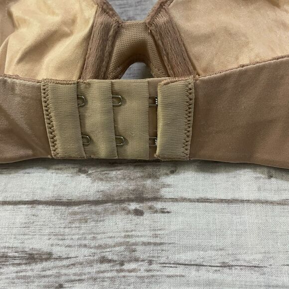 Victorias Secret Womens Bra Size 34B Beige Biofit Multi Way Strapless Underwire - Picture 5 of 7